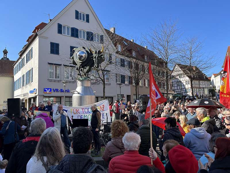 Demo Kronenplatz